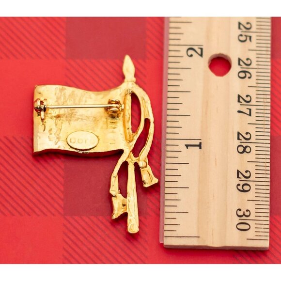 Vintage USA Flag Fourth of July Rhinestone Gold Tone Brooch by OTC - O20 - Picture 2 of 2